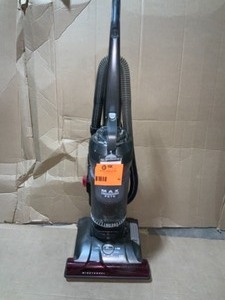 Hoover Wind tunnel three Max performance pet bagless upright vacuum cleaner see pics