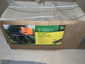 John Deere 42in. Twin bagger for 100 series tractors not used see pics