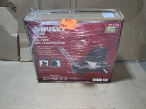 Husky 8G 150 psi hot dog air compressor not used see pics