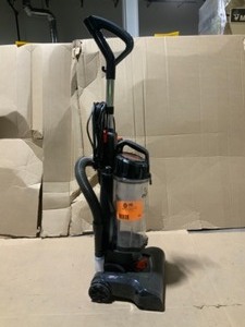 Eureka Power spin multi surface upright bagless vacuum cleaner Tested but missing accessories see pics