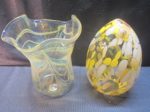 Hand Blown Vase, Egg