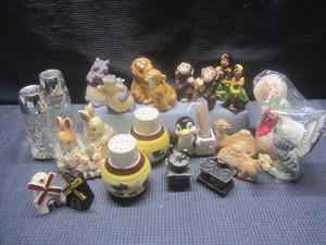 Salt & Pepper Shakers