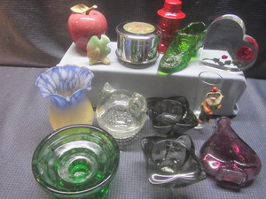 Paperweights, Music Box