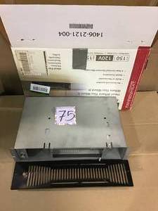 lot 75 image: Fahrenheat 1,500-Watt Invisible  Heat Toe Space Electric Heater in good condition