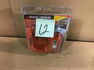 BLACKDECKER 9.6-vlt to 24-Volt Nickel Cadmium (NiCd) Fast Charger&nbsp&nbspin good condition&nbsp