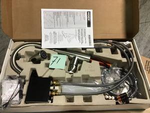 Essie Touchless 1-Handle Pull-Down Sprayer Kitchen Faucet with MotionSense Wave and Power Clean in Spot Resist Stainless&nbsp&nbspin good condition&nbsp