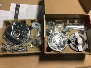 Ladera Single-Handle 3-Spray Tub and Shower Faucet in Polished Chrome (Valve Included) by Pfister&nbsp&nbspin good condition&nbsp
