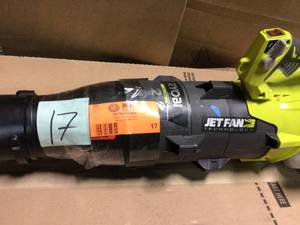 160 MPH 520 CFM 25cc Gas Jet Fan Blower by RYOBI in good condition