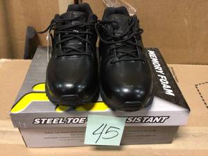 Mens Memory Breach Slip Resistant Oxford Shoes - Steel Toe - BLACK Size 10.5(M) by Fila in good condition
