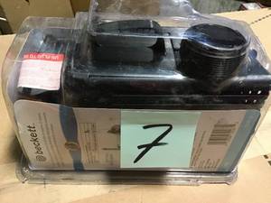 BECKETT 3550 GPH Submersible Waterfall Pump in good condition