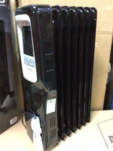 1,500-Watt Digital Electric Oil-Filled Radiant Portable Space Heater by Pelonis in good condition