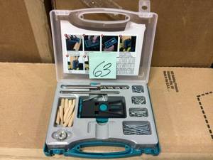 55-Piece Pocket Hole Woodjoining Kit by Wolfcraft in good condition