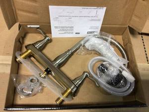 Porter 2-Handle Standard Kitchen Faucet with Side Sprayer in Stainless by Delta in good condition