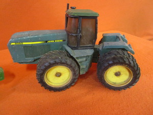 (2) 116th John Deer Tractors