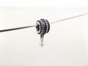 Authentic PANDORA #790132P Beveled White Pearl Charm Bead