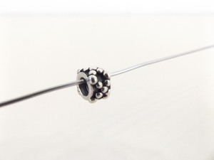 Authentic PANDORA #790129 DNA Helix Charm Bead