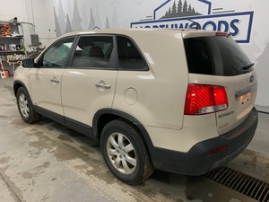 2011 Kia Sorento -No Reserve-
