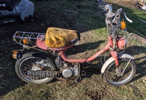 lot 176 image: Vintage Yamaha Dirt Bike - As Is