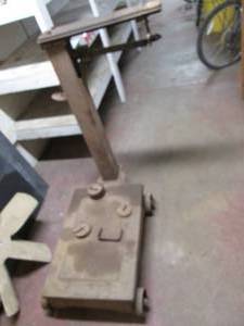 Vintage metal scale with weights...