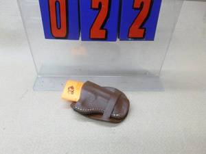Leather derringer holster. New condition. As shown.