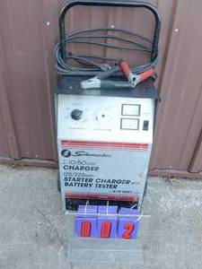 Schumacher 125225 battery. Charger is missing timer switch but does work. As shown.
