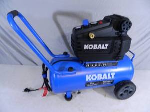 lot 27 image: New Kobalt 8 Gallon Air Compresser
