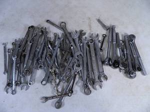 lot 43 image: Assorted Wrenches, Ratchets, and More