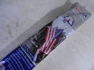 lot 103 image: New 6ft Aluminum Flagpole Kit