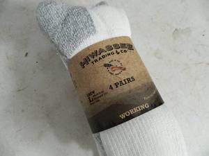 lot 174 image: 4 New Pairs Hiwassee Unisex Cotton Socks