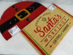 lot 180 image: 2 New Holiday Door Mats