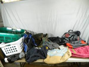 lot 195 image: Laundry Baskets, Bags, Purses, and More