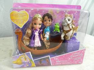 lot 208 image: New Disney Princess Rapunzel Toy Set