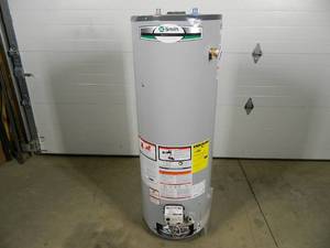 lot 3 image: New - Shipping Dent A.O. Smith Signature Select 40-Gallon Tall 40000-BTU Natural Gas Water Heater