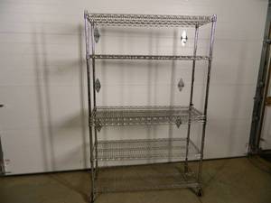 lot 15 image: 6 Tier Rolling Shelf