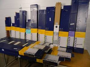 lot 35C image: Assorted Blinds and Shades - Store Returns - Take What You Want