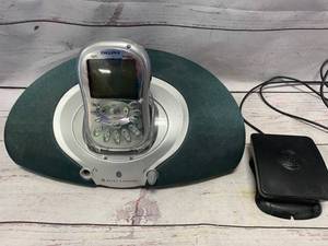 lot 31 image: Delphi Myfi Sirius Radio