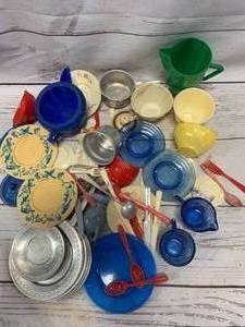 lot 52 image: Large Lot Of PLASCO Banner & Misc Toy Set