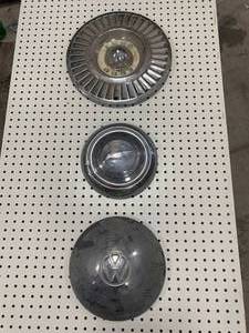 lot 104 image: Lot of 3 Vintage Hubcaps