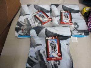 3 Star Wars Beach Towels (28 x 58)...