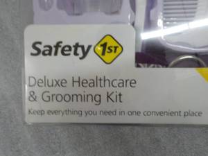 Deluxe Health Case Kit...