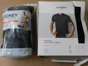 Goodfellow XL Crew Neck T shirts an...