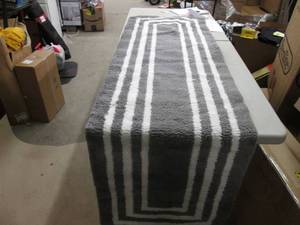 Threshold  White and Grey 2 x 7 Ru...