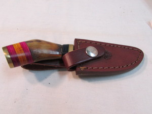 Damascus Steel Fixed Blade Knife