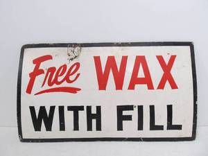 lot 30 image: Vintage 1940s-50s Service Station Masonite Carwash Sign