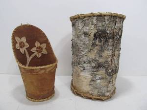 lot 43 image: 2 Hand Made Rustic Birch Bark Baskets