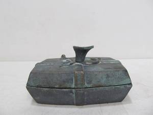 lot 55 image: Vintage Art Nouveau Bronze Lidded Box