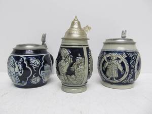 lot 107 image: Nice Group of Vintage German Cobalt Blue Beer Steins