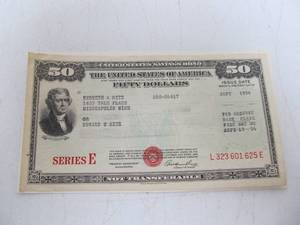 lot 226 image: Vintage 1956 US Savings Bond