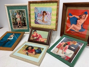 lot 50 image: Lot of 7 Vintage 1940s Era Small Pinup Prints