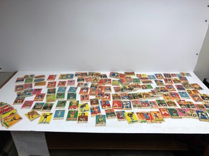 lot 264 image: Large Lot of 1950s Football Cards